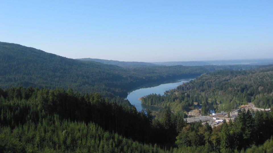 Stave Dam Trail summit view of Stave Dam